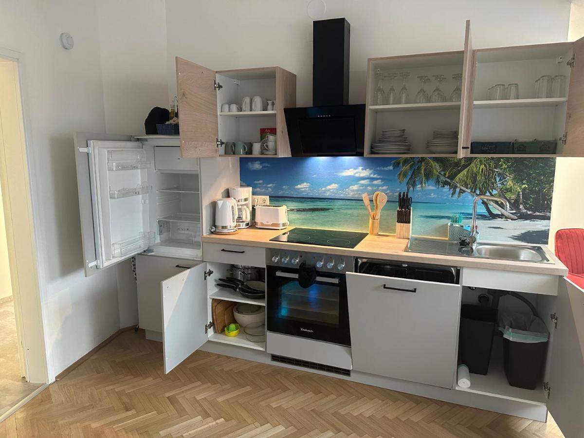 Klimatisiertes Dachgeschoss City Apartment In Zentrum Wiens Eksteriør bilde