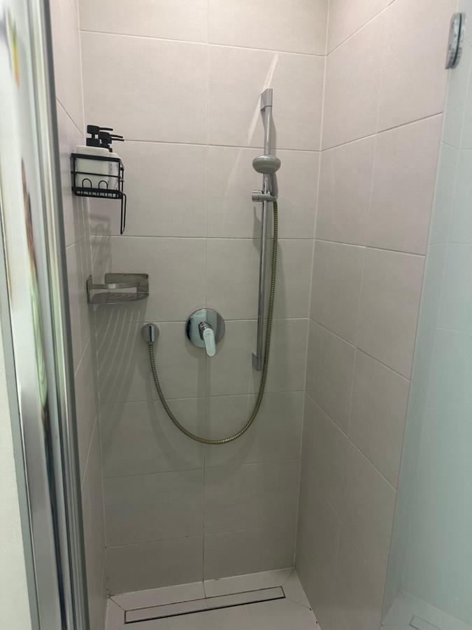 Klimatisiertes Dachgeschoss City Apartment In Zentrum Wiens Eksteriør bilde